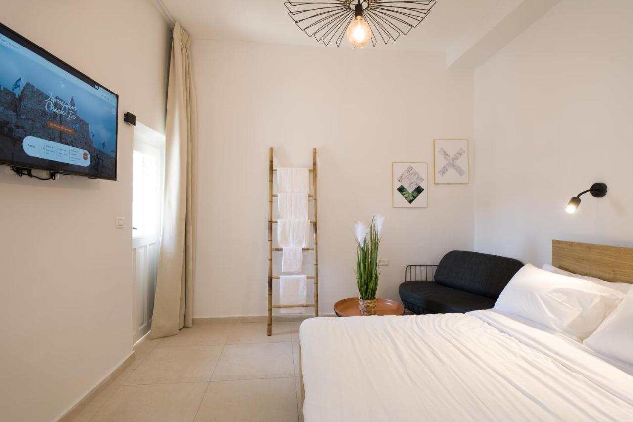 Aju Hamadregot 31 Suites Jerusalem Exterior photo
